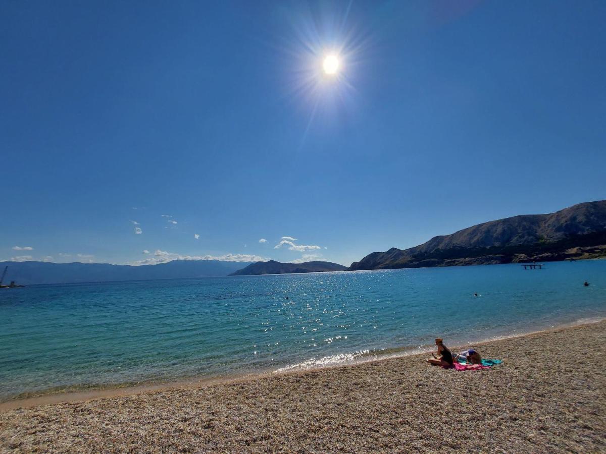 Apartments Fam Tomasic Baška Buitenkant foto